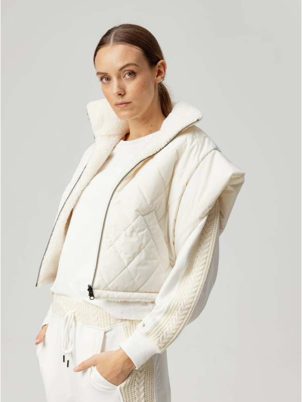 Sundays • Rhea Sherpa Reversible Vest in Cream NWOT
